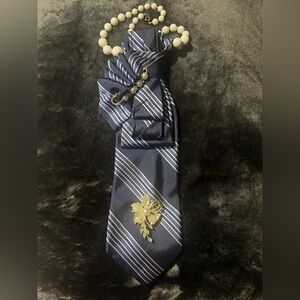 Elegant Striped Navy Tie with Cream Accents